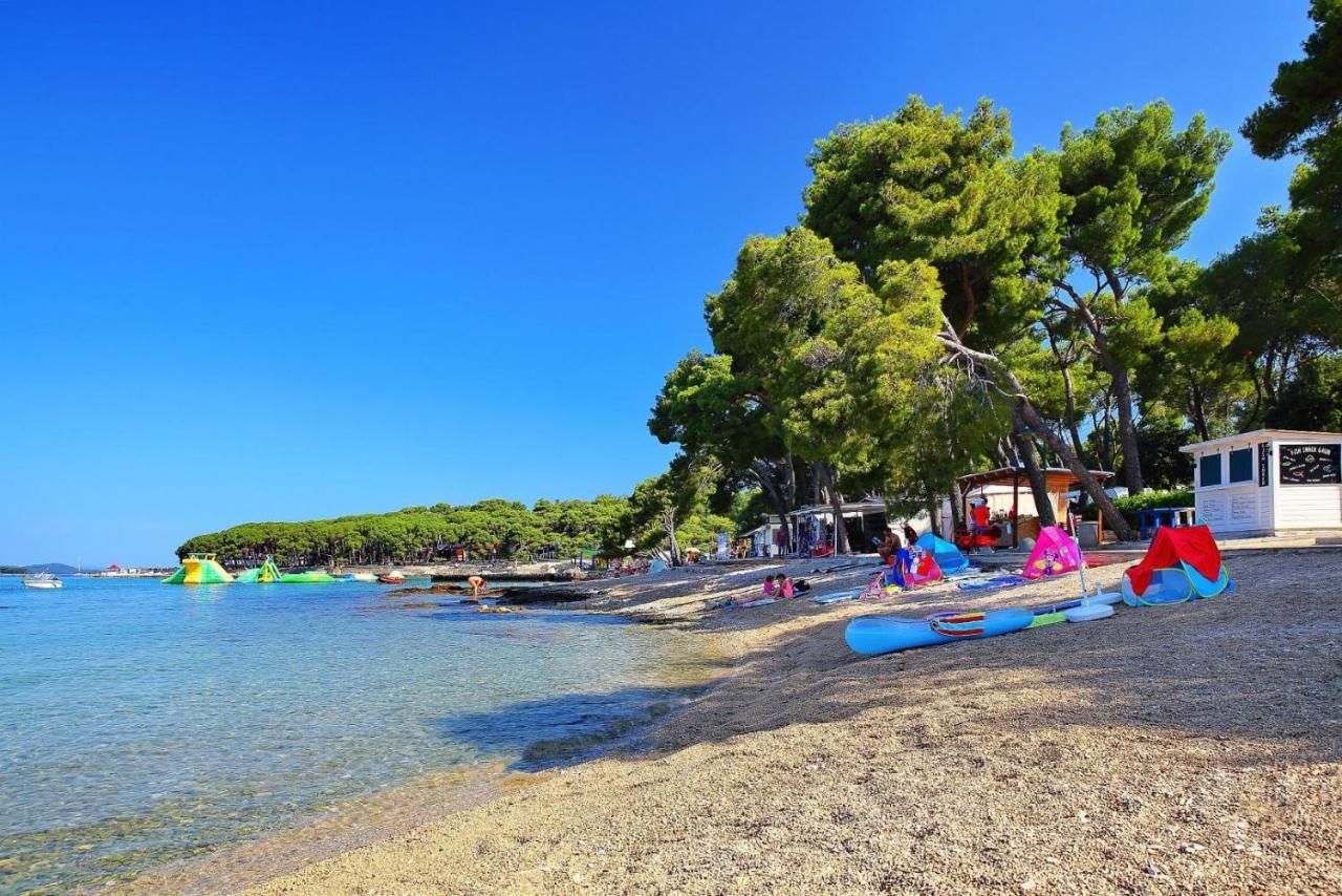 Biograd Mobile Home Oasis Biograd Na Moru Exteriör bild